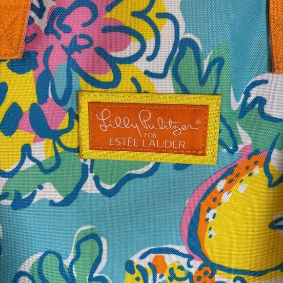 Lilly Pulitzer for Estée Lauder Tropical Floral Tote Bag W/ Zip Pouch - Picture 6 of 7